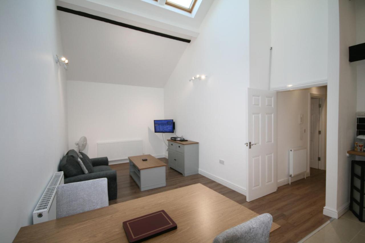 Flat 5, 124 High Street Apartamento Newmarket  Exterior foto